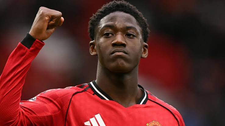 Kobbie Mainoo Named Man United's September Player of the Month