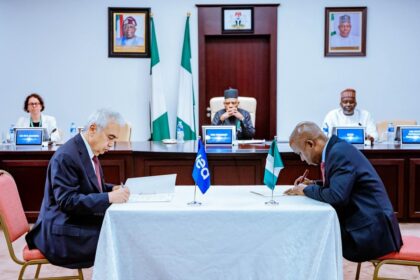 Nigeria and the International Energy Agency (@IEA) have signed an agreement for a Joint Work Programme to strengthen strategic partnership in the development of data for energy policy and investment across the value chain for economic growth and energy security.