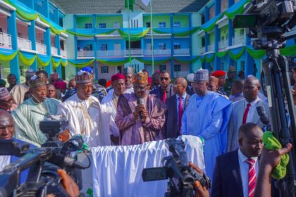 Borno State Governor Babagana Umara Zulum has commissioned a flyover bridge, the 2.5 km Budum Junction via Kasuwan Shanu to NIETAL shoe factory express road project with a 5 km drainage network and two mega schools in Maiduguri, the state capital.